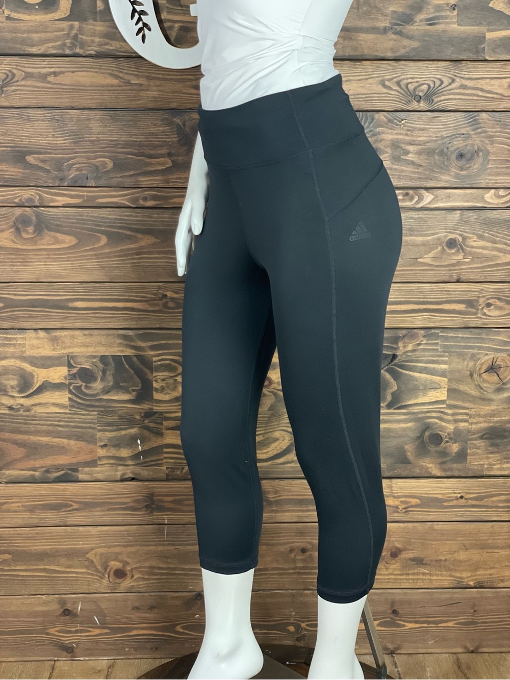 adidas | Black High-Waist Cropped Performance Leggings 3 Stripes Logo